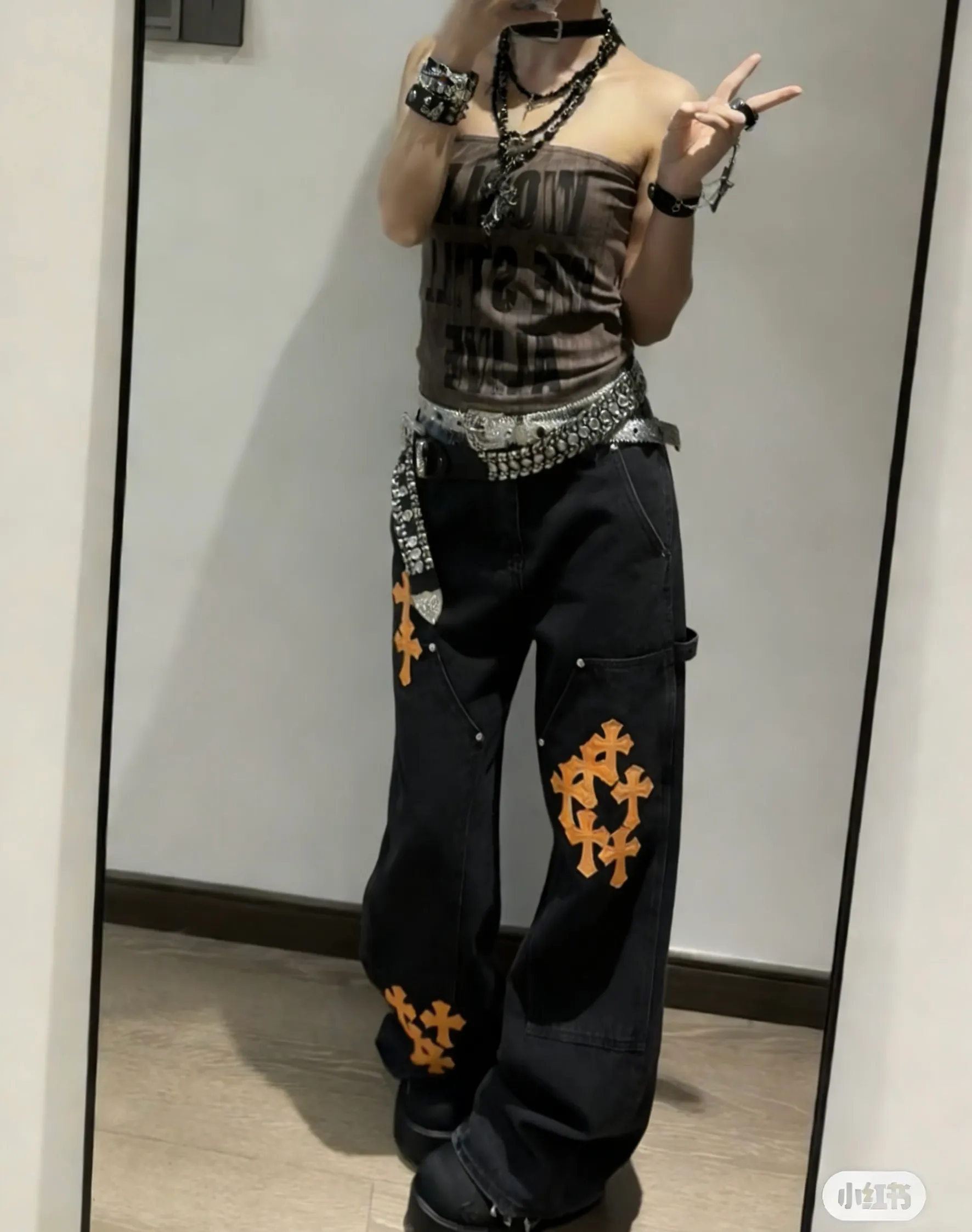 🔘『 』 🔘 𝐂𝐡𝐫𝐨𝐦𝐞 𝐇𝐞𝐚𝐫𝐭 25FW